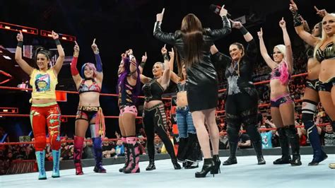 wwe announces first ever women s royal rumble cultaholic wrestling