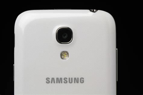 One In Four Samsung Camera Phones To Have 16 Megapixel