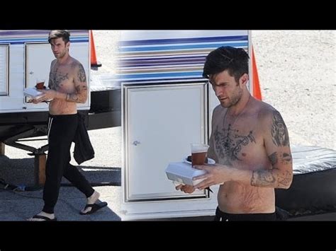 Wes Bentley Shirtless Torso Is Covered In Tattoos 1 YouTube