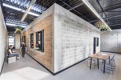 Gallery of Coworking Space SP245 / Oficina Conceito Arquitetura - 24
