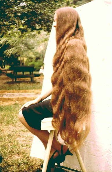 Pin By Steve Haskell On Hair Beautiful Long Hair Gorgeous Silky