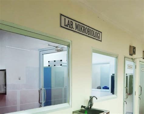 Well equipped with warehouse and updated laboratory facilities. Laboratory - PT Galic Bina Mada