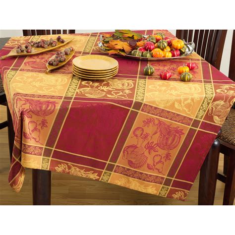Find the perfect thanksgiving tablecloth stock photos and editorial news pictures from getty images. Saro Thanksgiving Tablecloth & Reviews | Wayfair