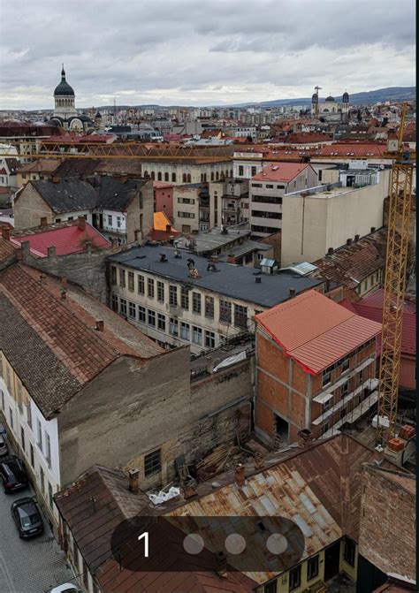 Văzut din Turnul Pompierilor Clujul arată destul de julit