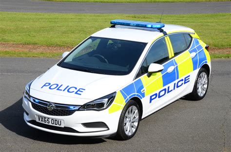 2016 Vauxhall Astra Hatchback Uk Police Car Gm Authority