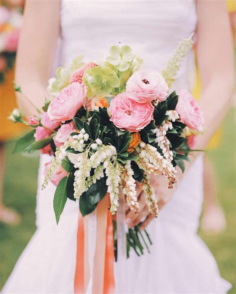 41 Stunning Ranunculus Wedding Bouquets