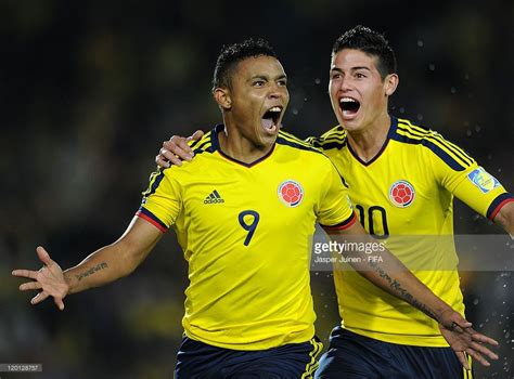 See luis muriel's bio, transfer history and stats here. luis-muriel-of-colombia-celebrates-scoring-his-sides ...