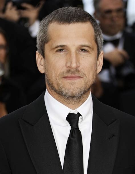 Guillaume Canet : il a tout rasé… même ses cheveux ! - Elle