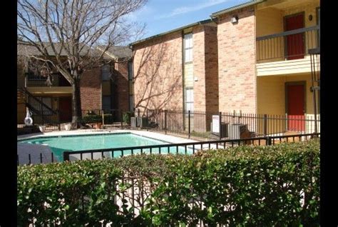 Villa Nueva Apartments In Houston Tx Offers Spacious One Bedroom And