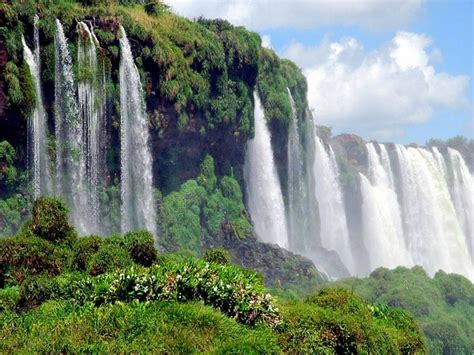 Одно из чудес света водопад Игуасу где находится как добраться