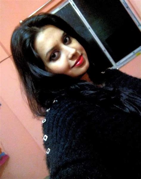 Indian Girls Photo Indian Cute And Beautiful Gils Facebook Selfiealbum 9