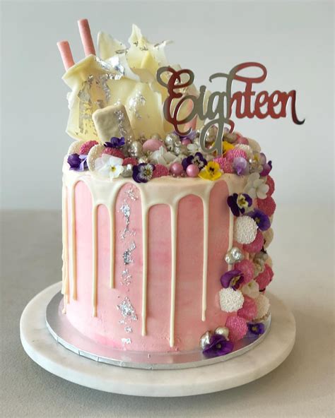Apart from arranging an awesome surprise party, getting a suitable birthday cake is also important. Top 7 Best 18th Birthday Gift Ideas - Ferns N Petals