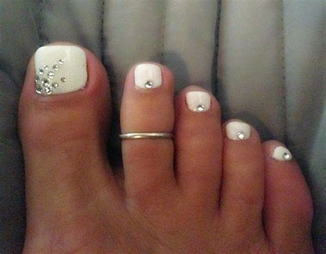 Beautiful Bridal Pedi Nail Envy Toe Nails Toe Nail Designs