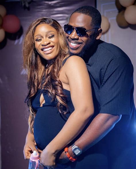 Frodds Pregnant Wife Screams Upon Seeing Her Husband On Bbnaija Screen Video Tvmovies