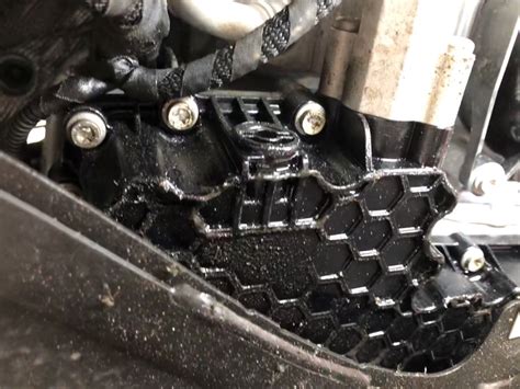Does anyone do their own oil changes even though your forester is still under full factory or extended warranty? DSG Stronic Oil leak - Audi A4 b9 | Audi-Sport.net