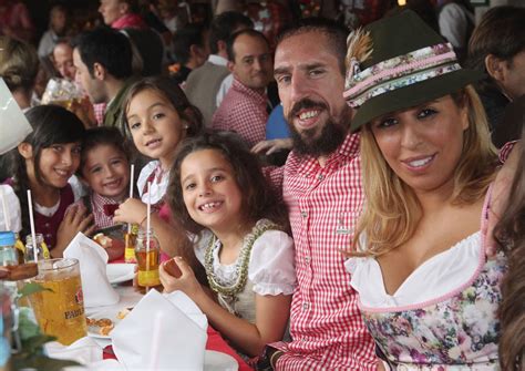 Wikipedia franck ribery is among the extremely valued players of the soccer globe. Les photos de Franck Ribéry avec sa femme et ses enfants ...