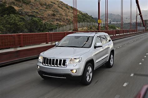 Jeep Grand Cherokee Specs And Photos 2010 2011 2012 2013 Autoevolution