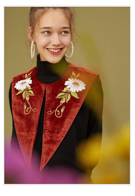 Original Vintage Embroidery Velvet Collar Vintage Collar Floral