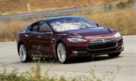 Citing Charging Concerns Tesla Issues A Recall The New York Times