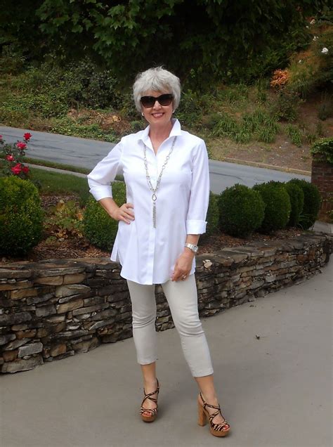 Fifty Not Frumpy Wear It Wednesday Color Khaki Fashion Over 60 Fashion Over 50 Womens