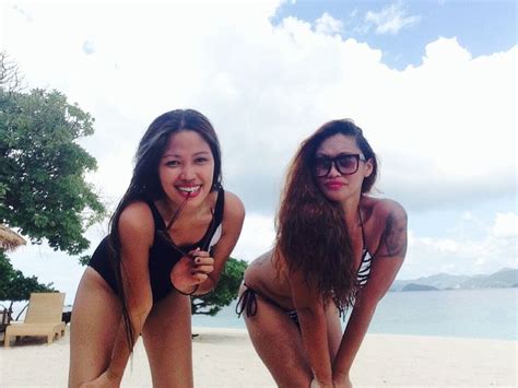 Kinda Beachy Girls Club Paradise Coron Palawan Philippines