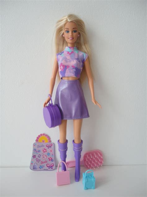 barbie purses galore bd2002 asst b0337 56678 barbie 2000 barbie dolls barbie fashionista
