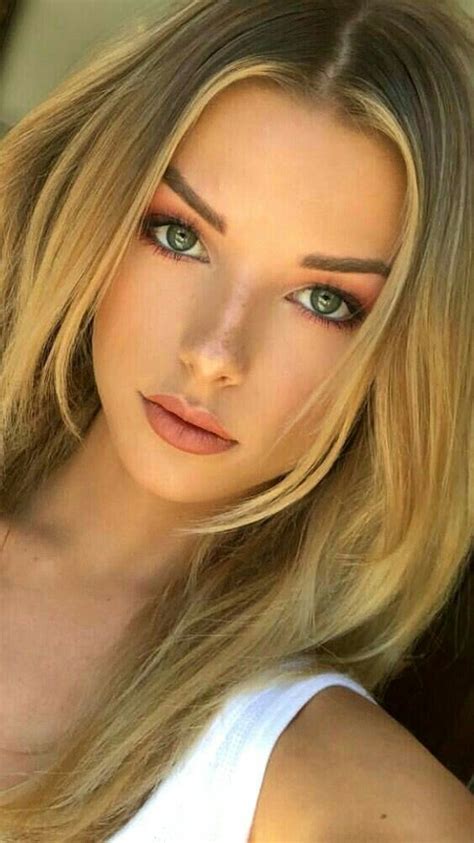 Pin By Connie Rosales On Martyn In 2020 Beautiful Face Beautiful Girl Face Beauty