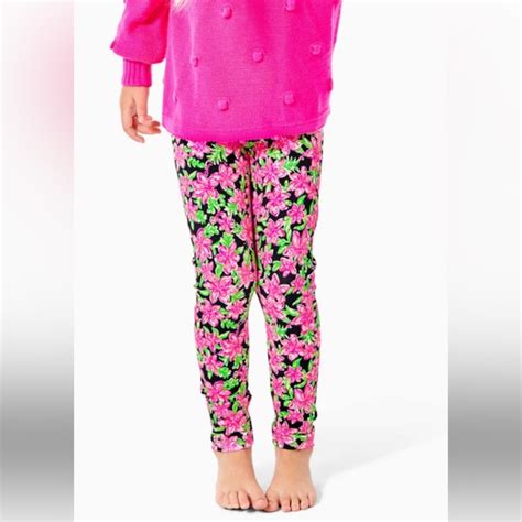 Lilly Pulitzer Bottoms Nwt Lilly Pulitzer Maia Leggings Girls Small
