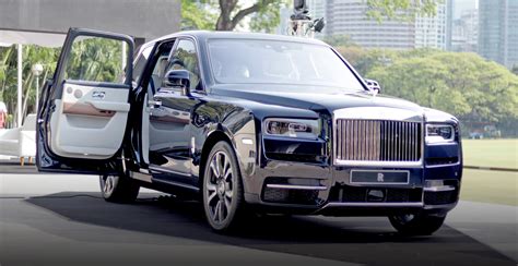 We did not find results for: Most luxurious SUV the new Rolls-Royce Cullinan unveiled ...