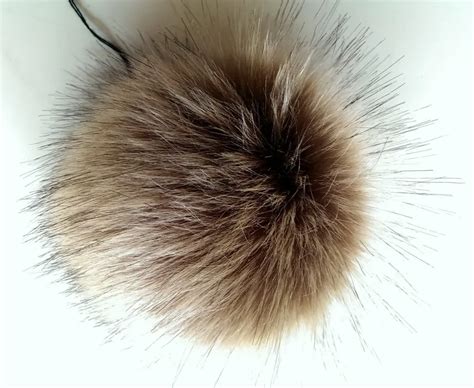 10cm Diameter White Fabric Fur Balls Faux Ball With String Artificial