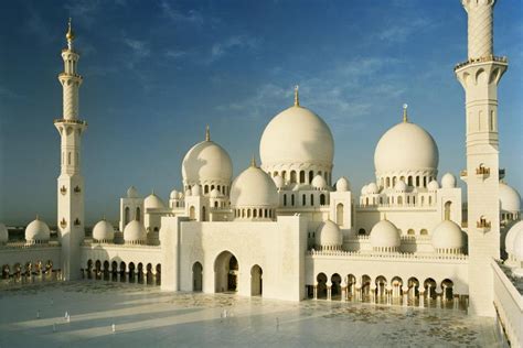 Sheikh Zayed Grand Mosque In Abu Dhabi Visitabudhabiae