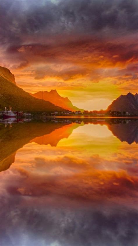 Midnight Sun In Reine Lofoten Norway Wallpaper Backiee