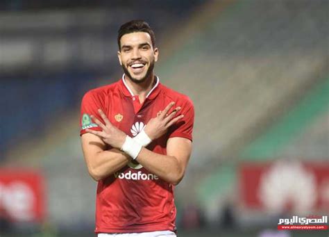 المقاولون العرب من كبرى شركات المقاولات فى الشرق الاوسط وافريقيا فى أعمال التشييد والبناء مثل الكبارى والطرق والأنفاق والمطارات ومشروعات المياه والصرف الصحى. كوبر يتابع مباراة الأهلي والمقاولون من مقصورة ستاد القاهرة ...