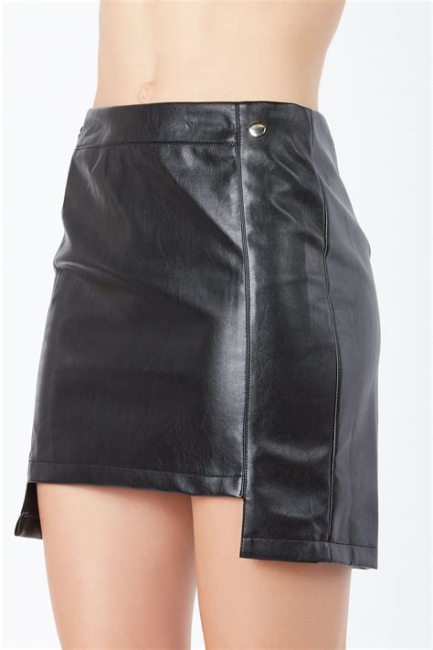 High Waisted Vegan Leather Mini Skirt With Faux Buttons And Back Zip