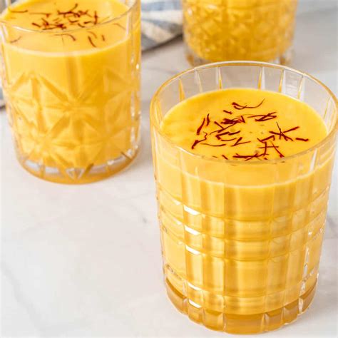 Easy Mango Lassi Recipe With Pulp And Garlic Deporecipe Co