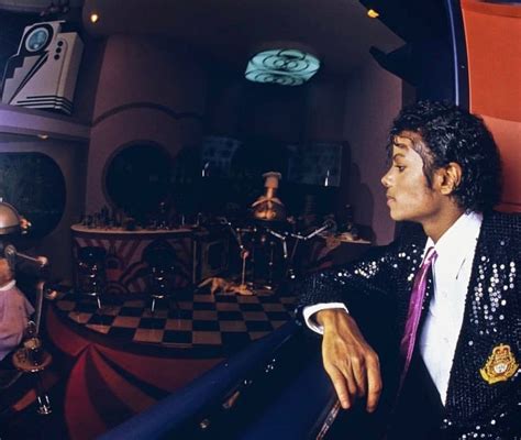 Pin By Elisoutte Chardo On Michael Jackson Michael Jackson Thriller