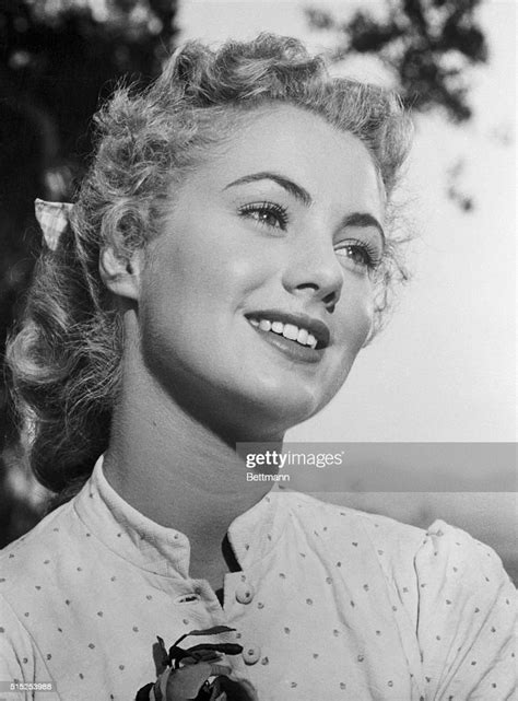 Shirley Jones Who Plays The Part Of Laurey In The Film Version Of News Photo Getty Images