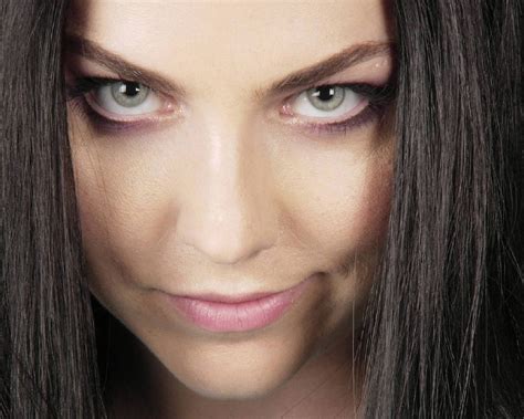Amy Lee Those Eyes Dusk Maiden Of Amnesia Shirley Manson Amazing Amy Amy Lee Evanescence