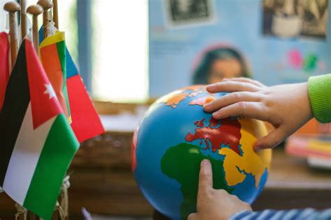 Find Your Country Association Montessori Internationale
