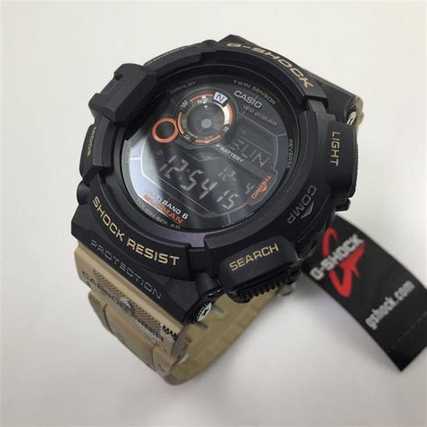 With a digital compass, barometer, altimeter, thermometer and step tracker, you'll reach your goal even when challenges seem insurmountable. Casio G-Shock Mudmaster Desert Camouflage Watch GW9300DC-1
