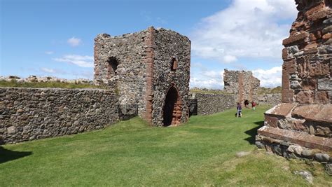 The Castles Towers And Fortified Buildings Of Cumbria Piel Castle
