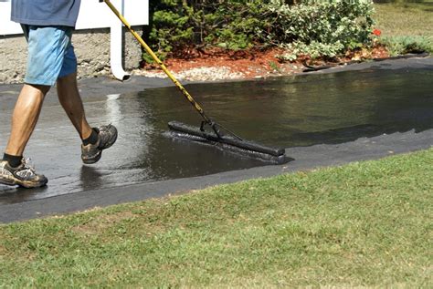 Patch Repair Or Resurface Your Complete Guide To Asphalt Driveways