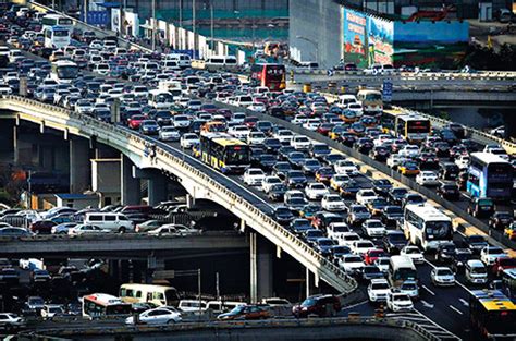 What does traffic jam expression mean? Entering the age of humans | Socialist Review