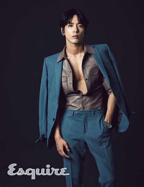 cnblue s jung yong hwa shows off intense sexiness for esquire soompi