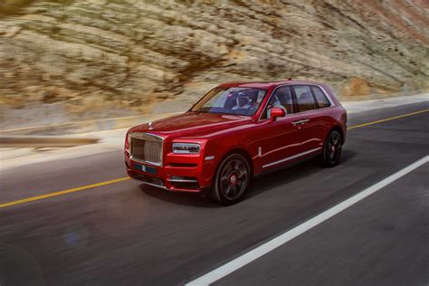 Rolls Royce Cullinan Wins ‘best Ultra Luxury Suv Of The Year At The