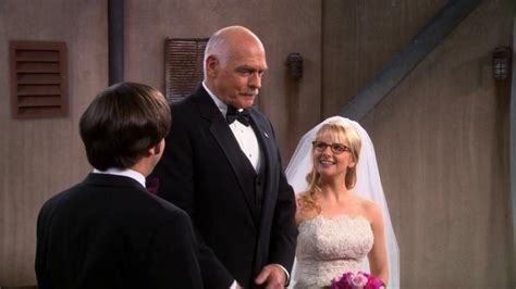 Howard And Bernadette Wedding The Big Bang Theory Photo 40988082