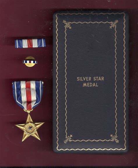 Wwii Ww2 Us Silver Star Military Award Medal In Vintage Case Etsy