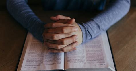 Doa Pembacaan Alkitab Saat Ibadah Atau Untuk Diri Sendiri Unrang