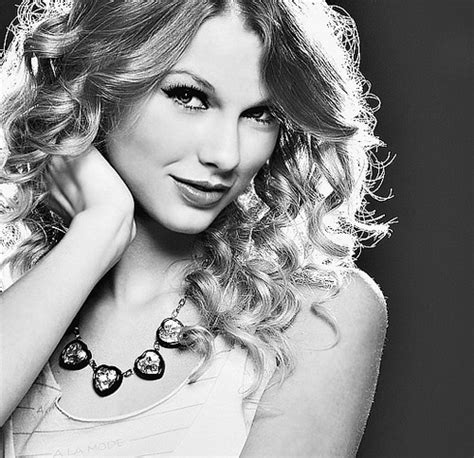 After stoking the fires of. post a a black and white picture of taylor swift - Taylor ...