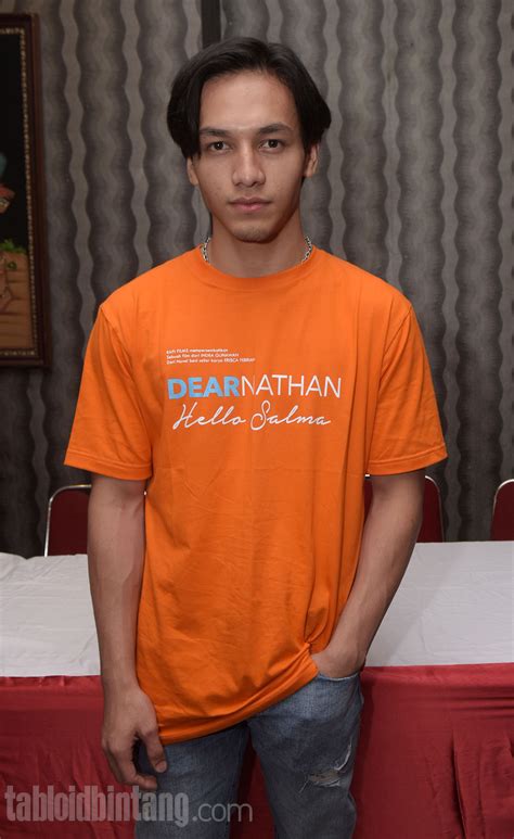 Si Ganteng Jefri Nichol Hadiri Launching Trailer Film Dear Nathan Hello
